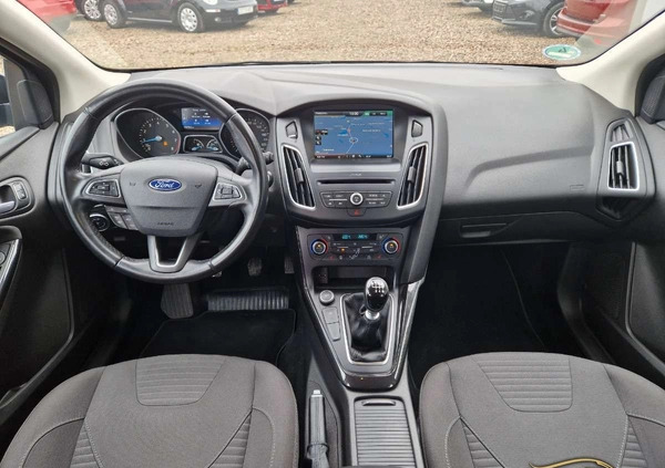 Ford Focus cena 35900 przebieg: 150649, rok produkcji 2016 z Głogów Małopolski małe 277